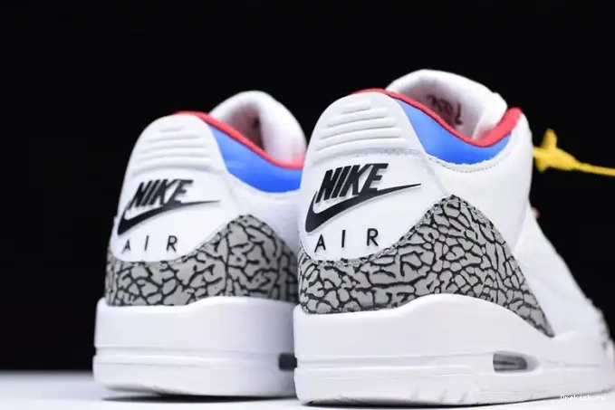 One Kick Korea AV8370-100 3 Seoul Retro Jordan Air 0520